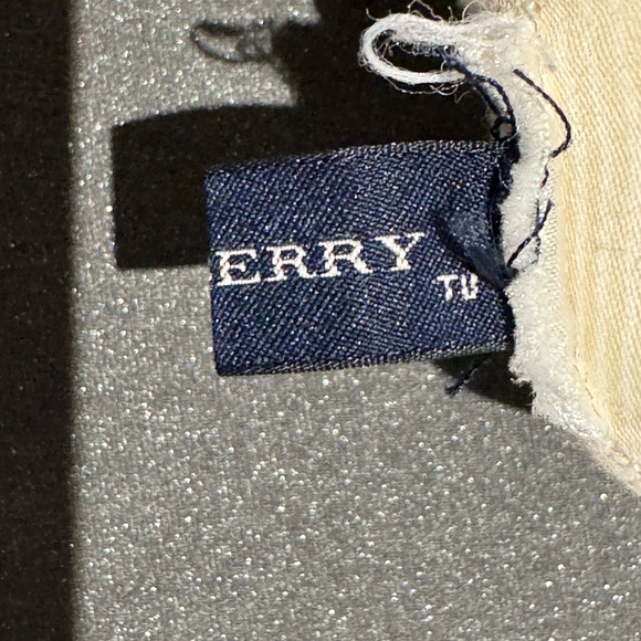 Burberry Rattle Bear - Picture 5 of 5